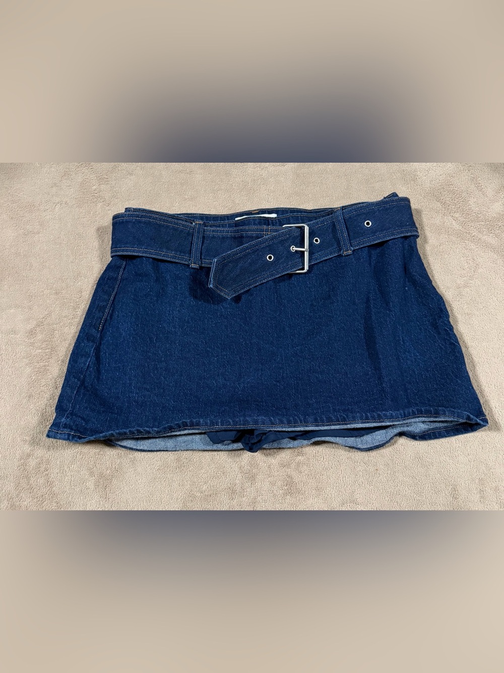 Abercrombie & Fitch Curve Love Mid Rise Belted Denim Mini Skort